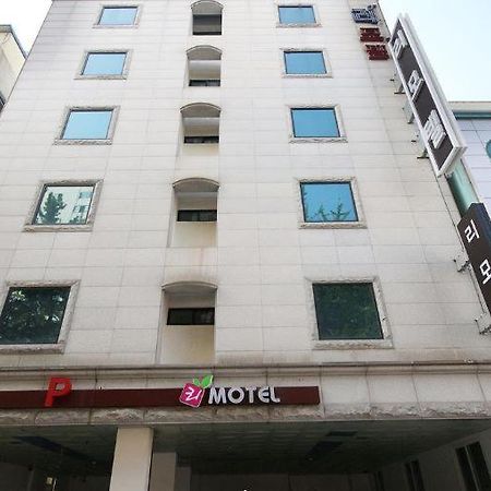 Lee Motel Yeosu Exterior foto
